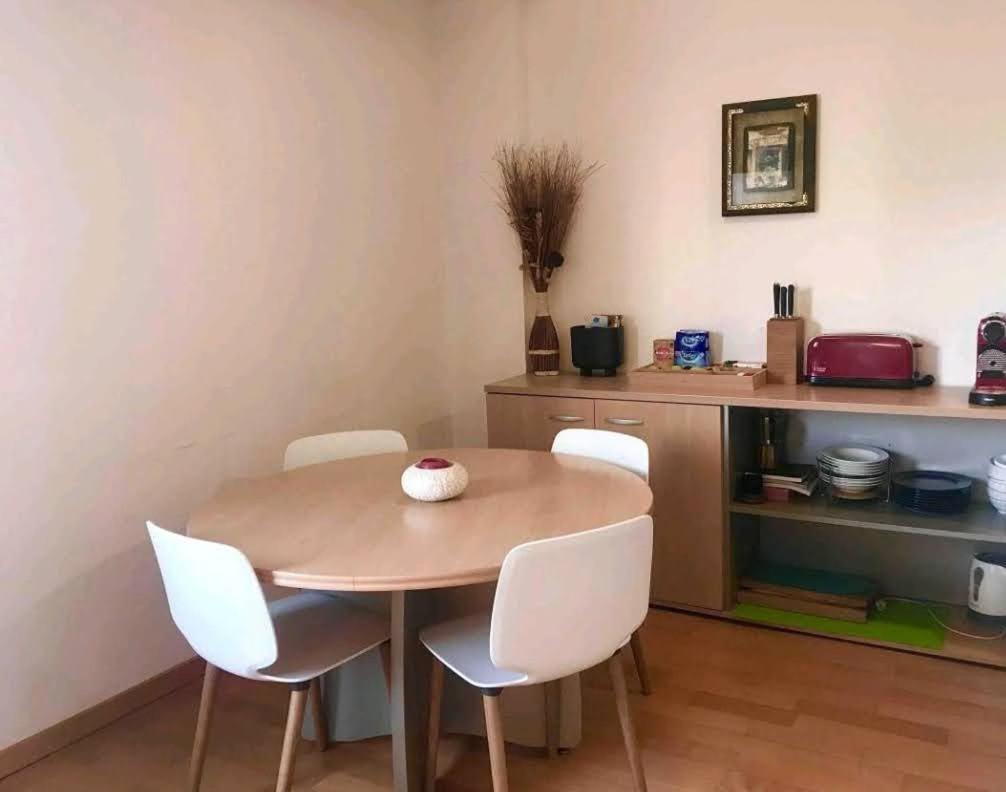 Merce Apartment Forum Barcelona Sant Adria de Besos Buitenkant foto